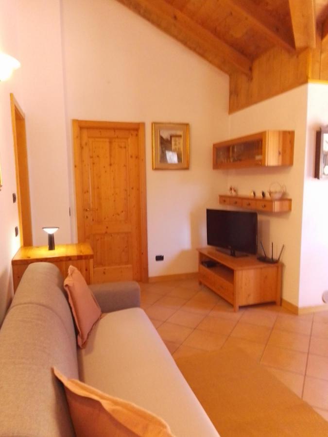 Casetta Vittorio Mezzolago Extérieur photo